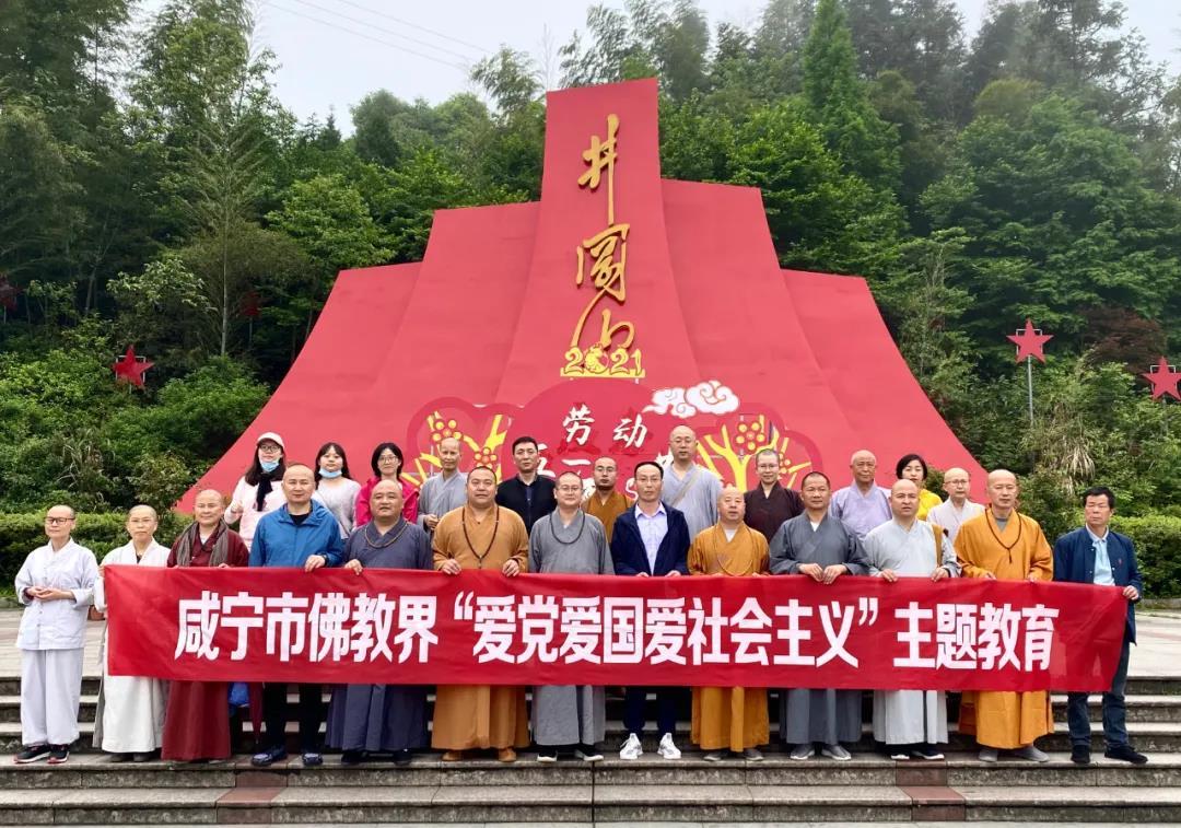 剧中是姐弟，现实是夫妻，相爱21年，凭借《都挺好》又火了